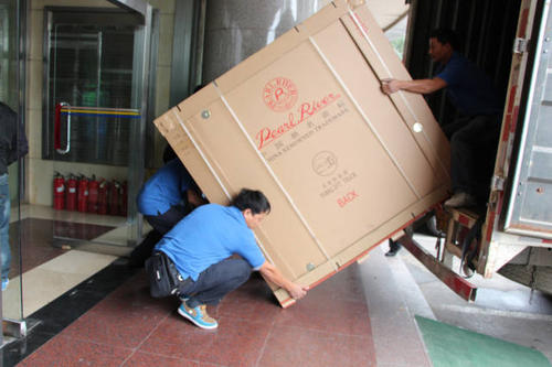古镇镇钢琴贵重工艺品无忧运